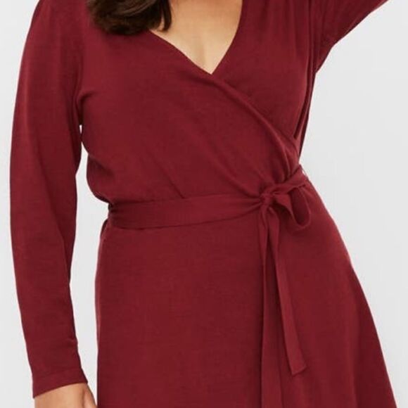 Long Sleeve Wrap Dress‎ - Picture 7 of 7